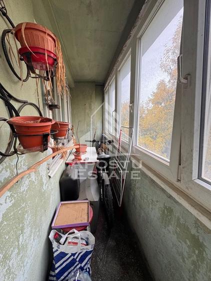 Apartament cu 3 camere, decomandat, zona Dacia - 9