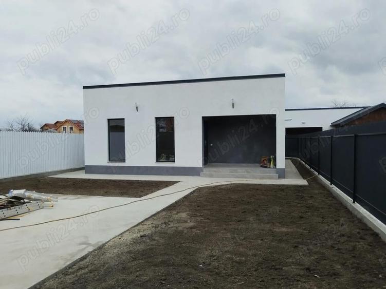 Casa noua de vanzare cu toate utilitatile - 1