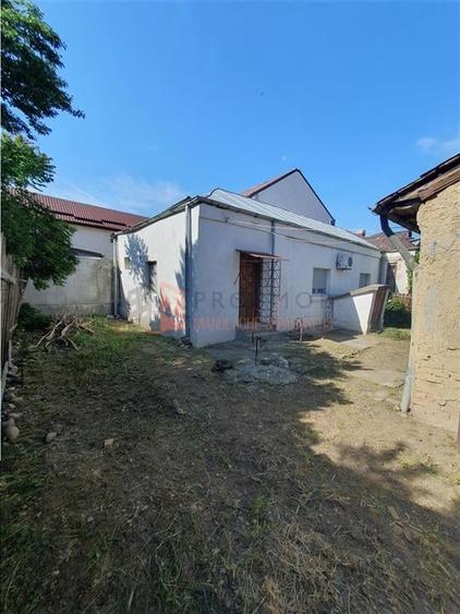 Casa tip parter + teren zona Centru - 10