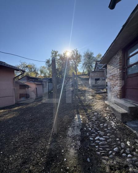 Casa de vanzare, 61 mp,Aninoasa - 5