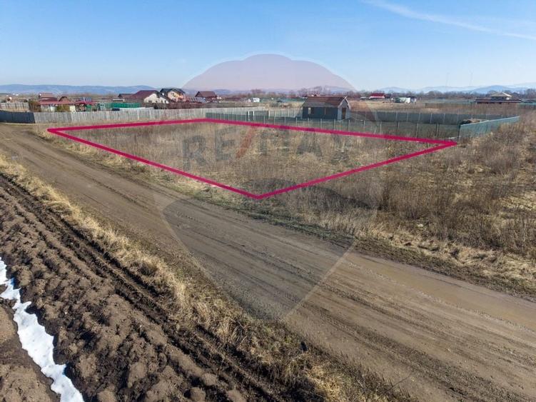 Teren intravilan de vanzare Hălchiu - 7