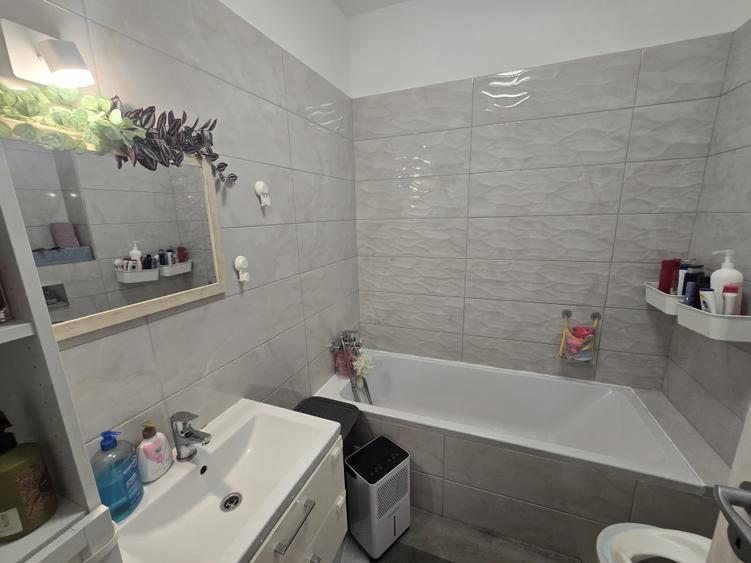 Grand Kristal Residence,2 cam,dec,60 mp,centrala proprie,loc parcare,mob/utilat - 4