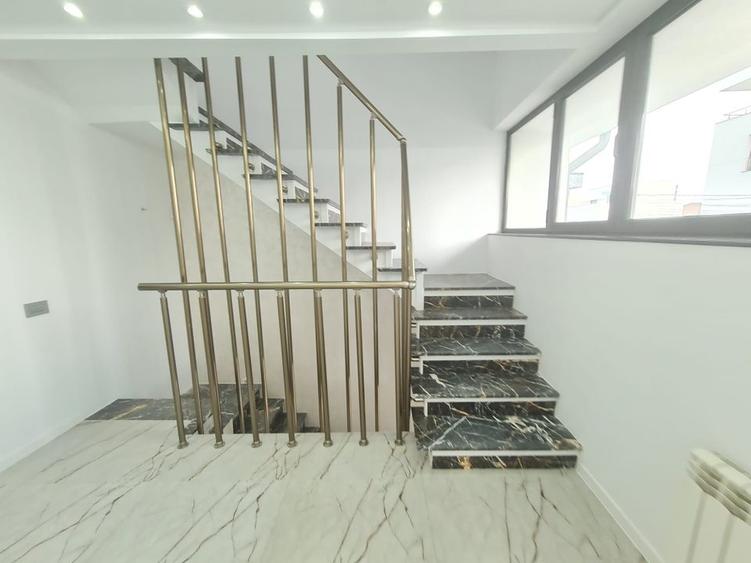 LUX | Casă Individuală | Iancu Nicolae | 10 camere - 7