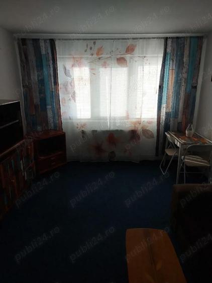 se inchiriaza apartament Targovi?te - 4