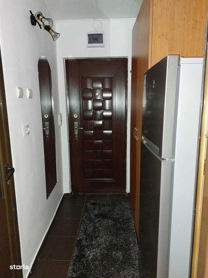 Inchiriez garsoniera - 6