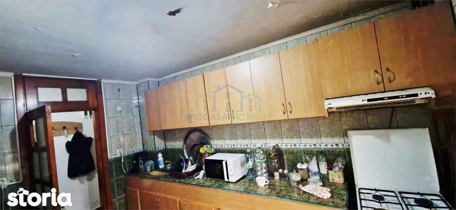 Apartament 4 camere, et. 34, zona Garii - 7