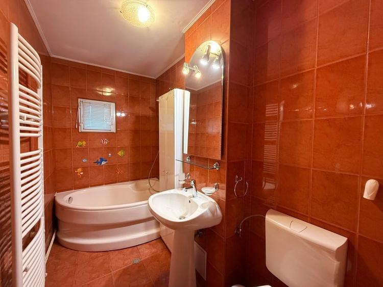 De inchiriat APARTAMENT 3 CAMERE DECOMANDAT ITC | 2 BAI | 2 PARCARI | ETAJ 1 - 10