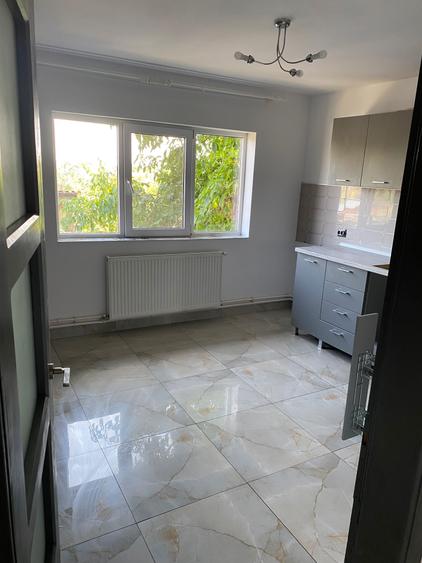 Vand apartament ! - 2