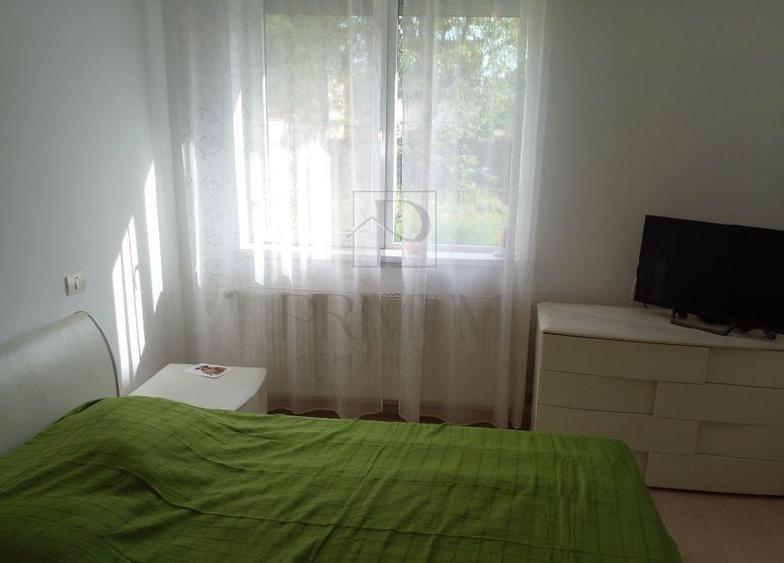 Tipografilor- casa 4 camere, 2 bai, acces auto in curte - 5