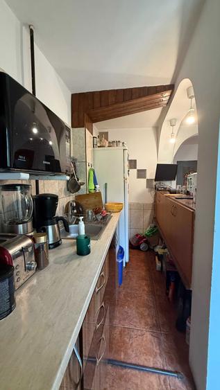 Vanzare Apartament 2 camere decomandat | 56 mp | Etaj 3/4 | Rahova zona linistita - 8