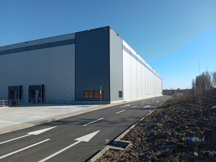 Spatii logistice Bacau - 10