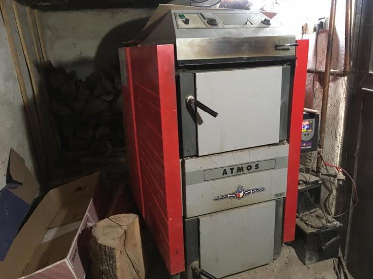 Casa cu spațiu și vad comercial, Băita (centru) - 16