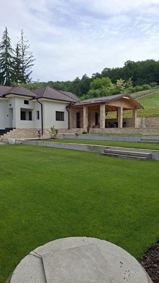 Casa de vanzare Bascov - 2