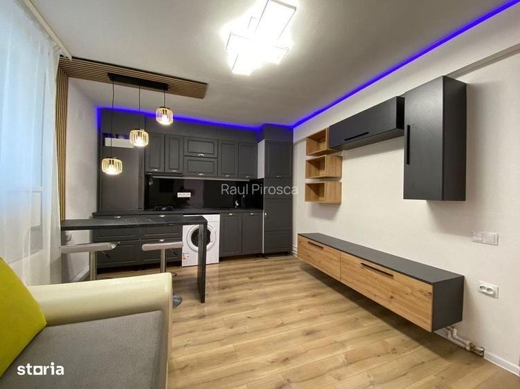 Se oferă în chirie apartament cu două camere ultracentral.