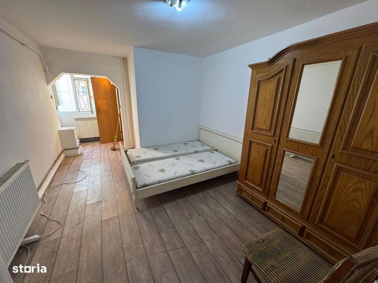 Galata , garsoniera la M uri , CT , libera - 2