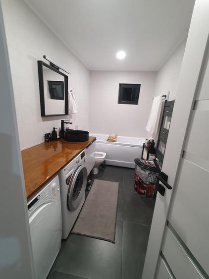 Apartament cu 2 camere decomandat în Găvana