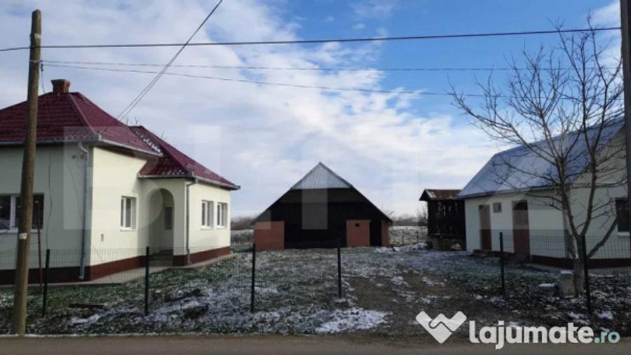 Casa de vanzare cu 3 camere, 2050 mp, zona Tatarasti - 13