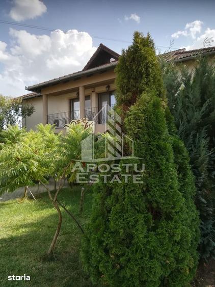 Casă cu 7 camere cu Teren 520 Mp în Șag