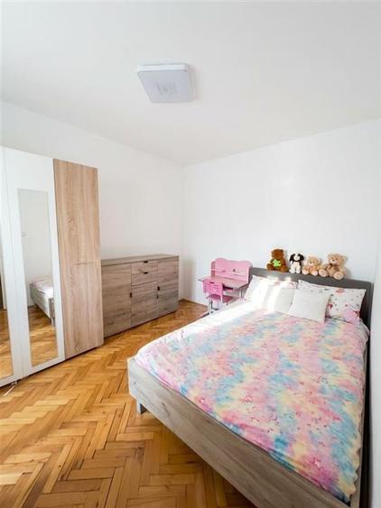 Apartament cu 2 camere semidecomandat în Seleuș
