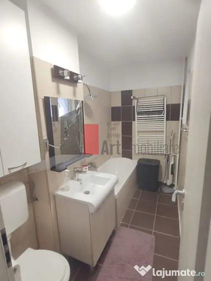 Apartament cu 2 camere semidecomandat în Dristor