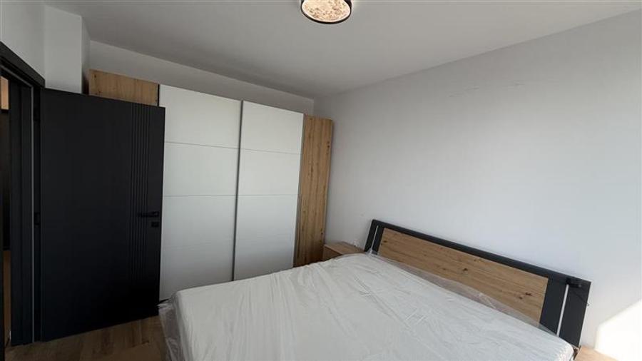 Apartament cu 3 camere circular, mobilat în Mărăști