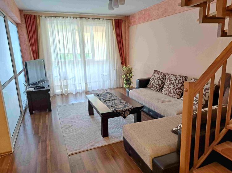 Apartament cu 3 camere decomandat în Tudor