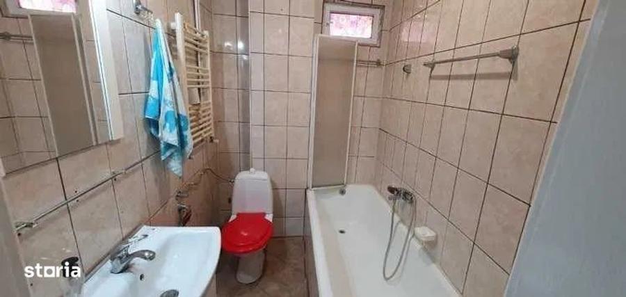 Casă cu 2 camere decomandat în Mureșeni