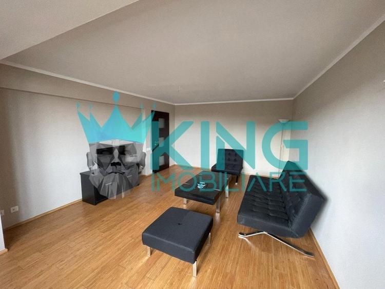 Apartament cu 3 camere decomandat, mobilat în Decebal