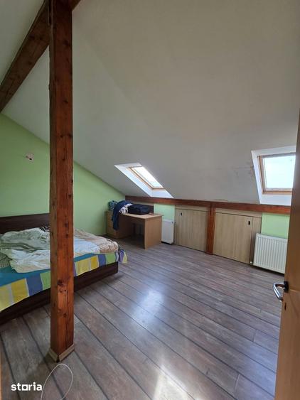 Apartament cu 4 camere în Ultracentral