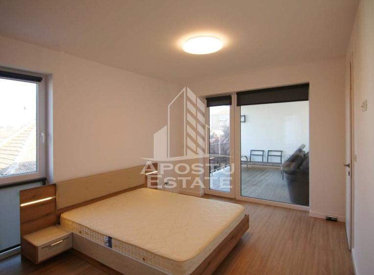 Apartament cu 2 camere semidecomandat în Șagului