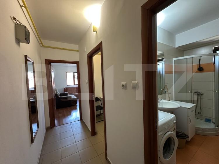 Garsonieră decomandată, mobilată în Victoria