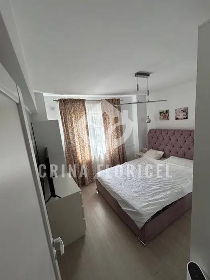 Apartament cu 3 camere semidecomandat, mobilat în Dorobanți