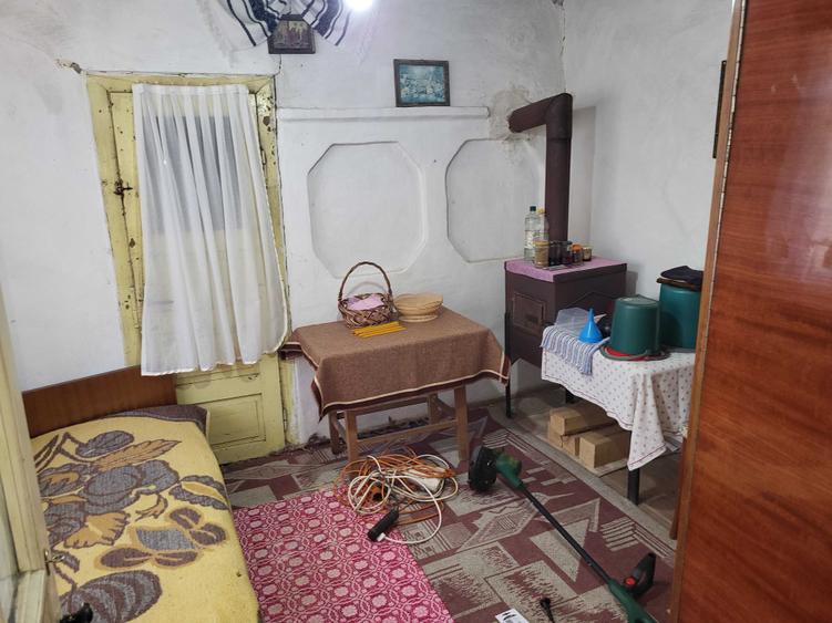 Casă cu 3 camere cu Teren 86 Mp în Ciritei