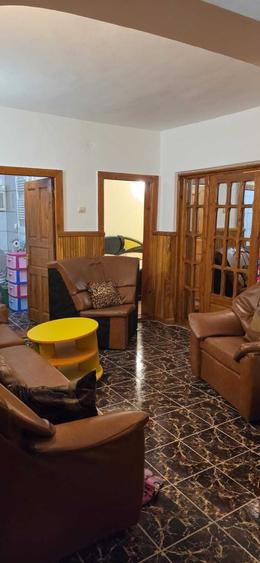 Apartament cu 2 camere decomandat în Micro 6