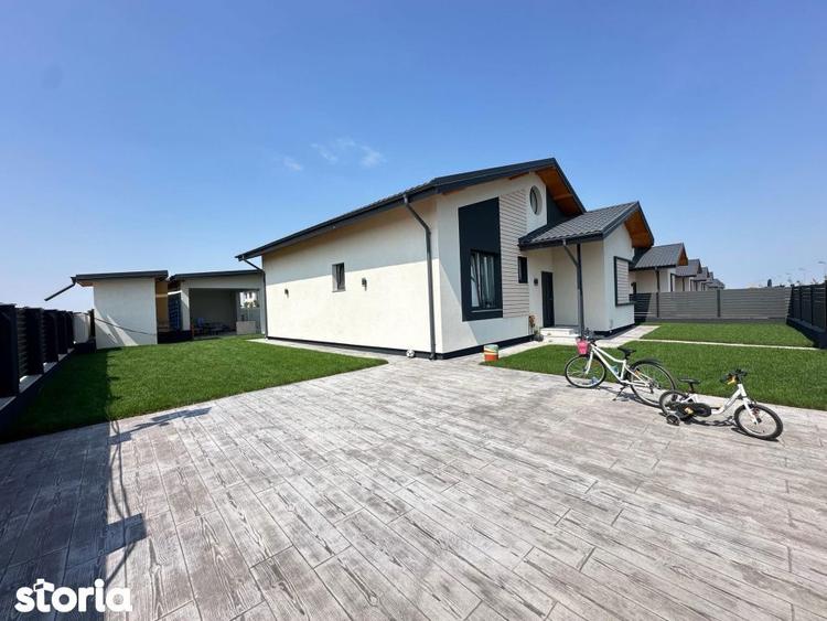Casă cu 4 camere cu Teren 440 Mp în Frumușani