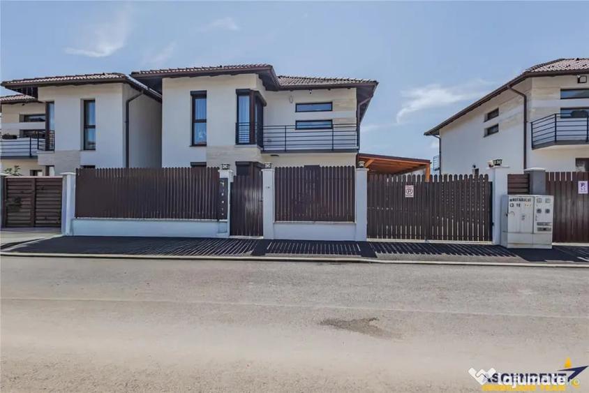 Casă cu 4 camere cu Teren 333 Mp în IAR