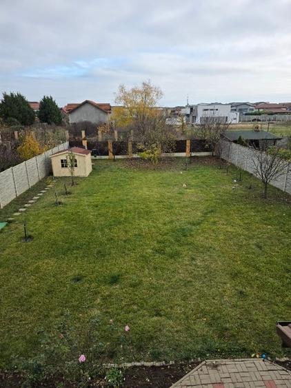 Proprietar vand casa individuala cu 4 camere si teren de 820 mp - Dumbravita - 16