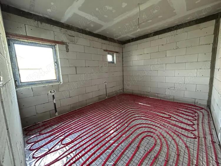 Vand vila noua la nivel,Fantanele,jud.Arad,st.300 mp,la gri - 14