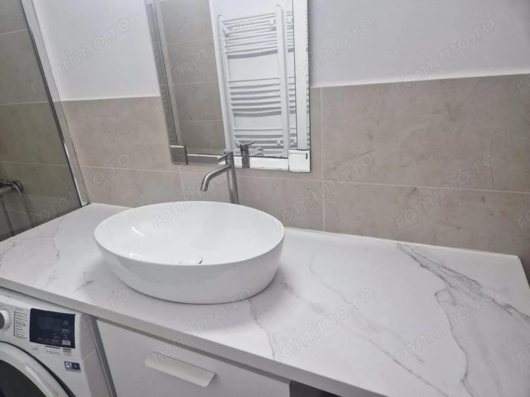 Inchiriere 3 camere Pia?a Alba Iulia, ultracentral - 2