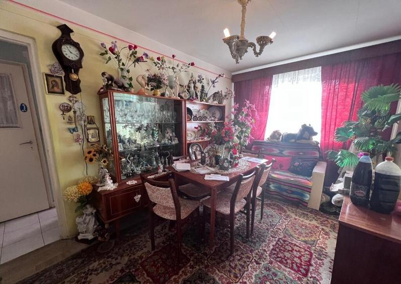 Apartament 3 camere,zona Liceul-Auto - 3