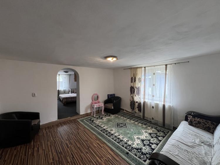 Casa 3 camere, Izvoare - 4