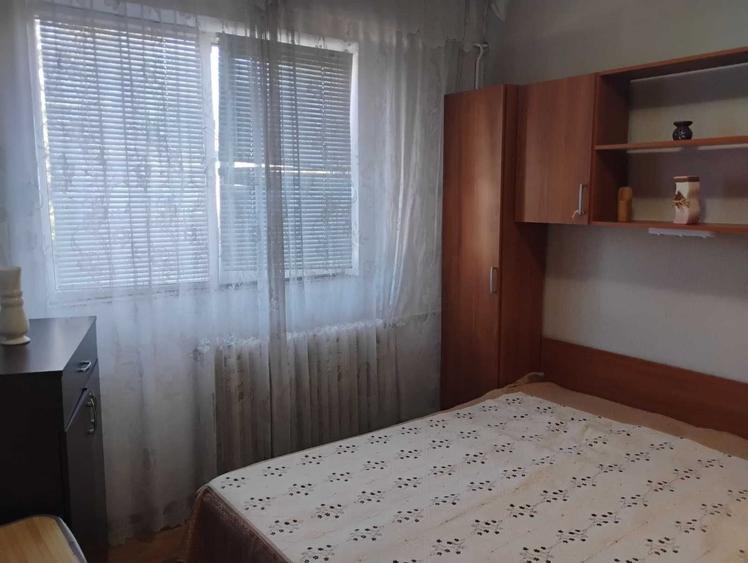Apartament cu 2 camere decomandat în Vest
