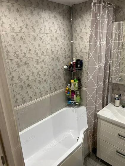 Apartament cu 2 camere decomandat în Berceni