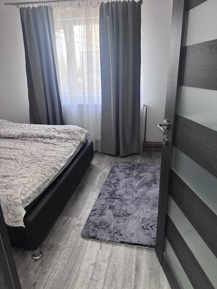 De vanzare apartament et 1 - 4