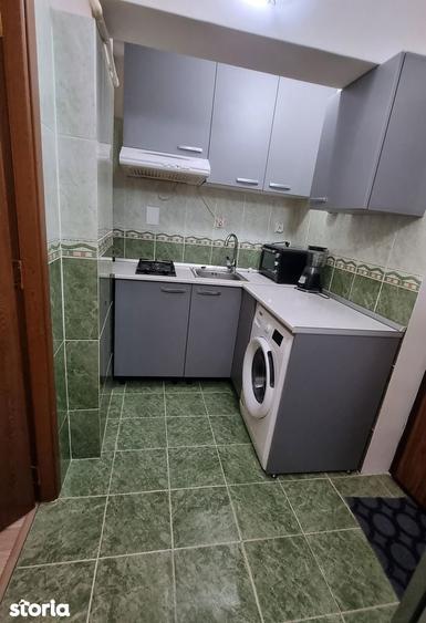 Studio de inchiriat, semidecomandat, Chitila, vis-a vis de gara CFR. - 2