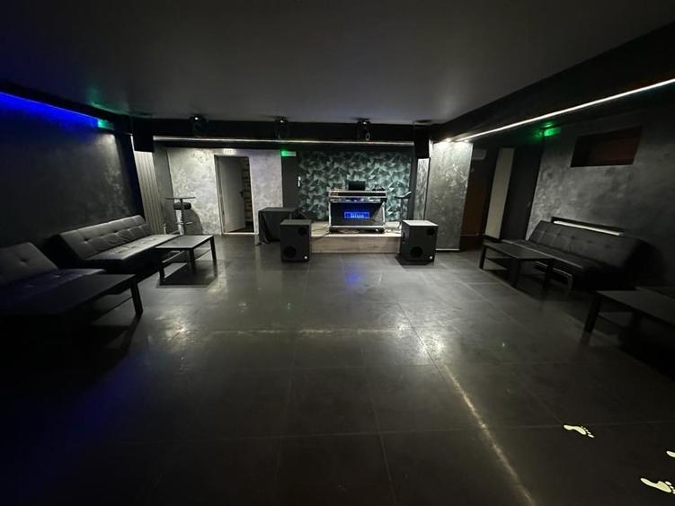 Spatiu comercial - strada Daliei (complexul studentesc) - 1