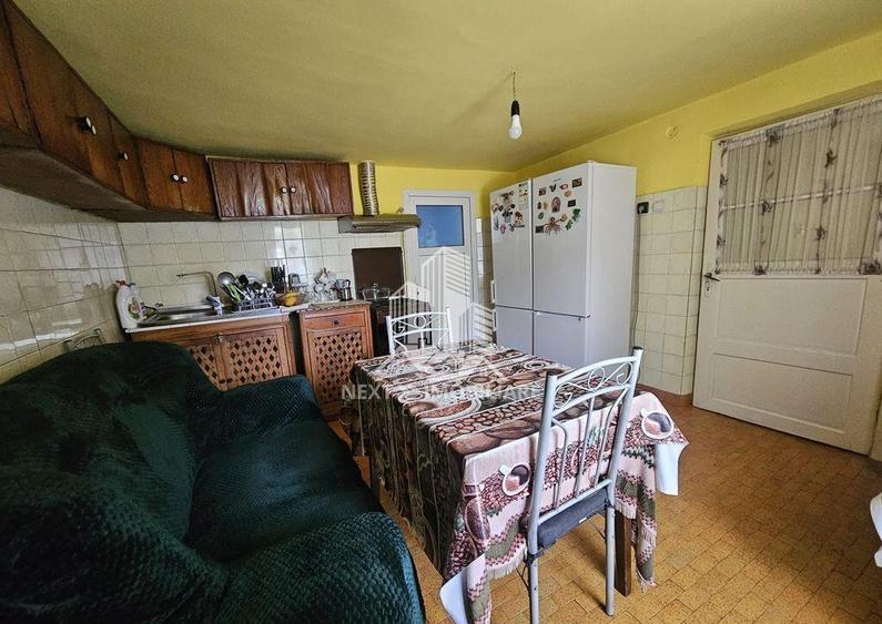 Casa 4 camere cu 2 intrari, garaj ?i teren 1751mp C... - 10