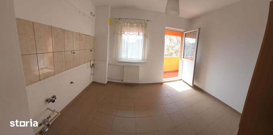 Apartament cu 3 camere - 88mp utili! 2 balcoane, 2 bai, debara. - 2