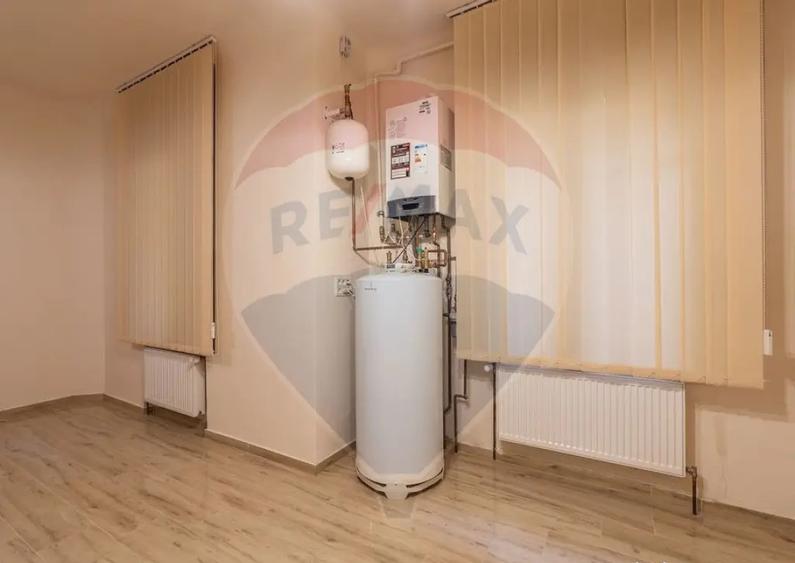 Spa?iu de birou de inchiriat in zona centrala - 6