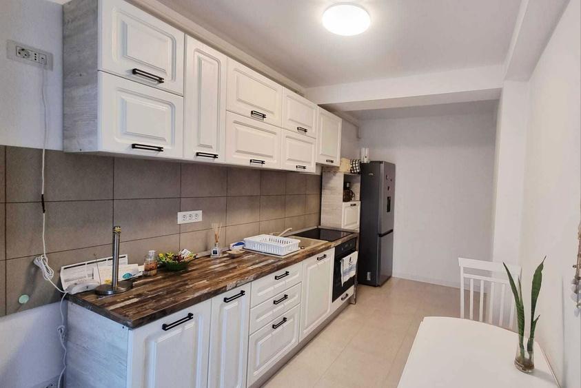 VAND :AP.2 CAMERE/ BOXA /PARCARE - Complex Uno Residence Brasov - 4